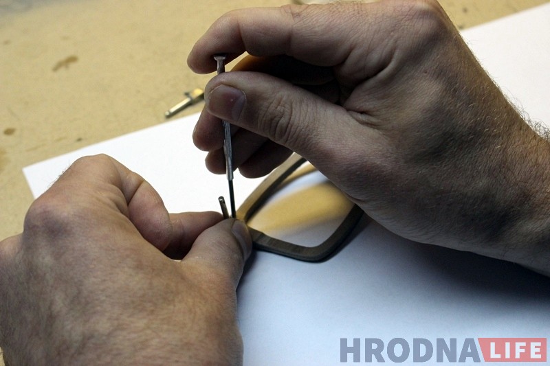 Made in Grodno: Как создаются деревянные очки за 100 долларов от гродненского бренда "Mark Twain" Made in Grodno: Как создаются деревянные очки за 100 долларов от гродненского бренда "Mark Twain"