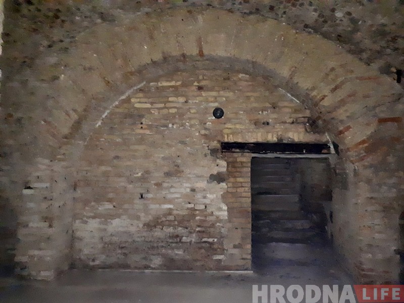 Смотрите, как выглядят старые подвалы дома купца Муравьева в Гродно Смотрите, как выглядят старые подвалы дома купца Муравьева в Гродно