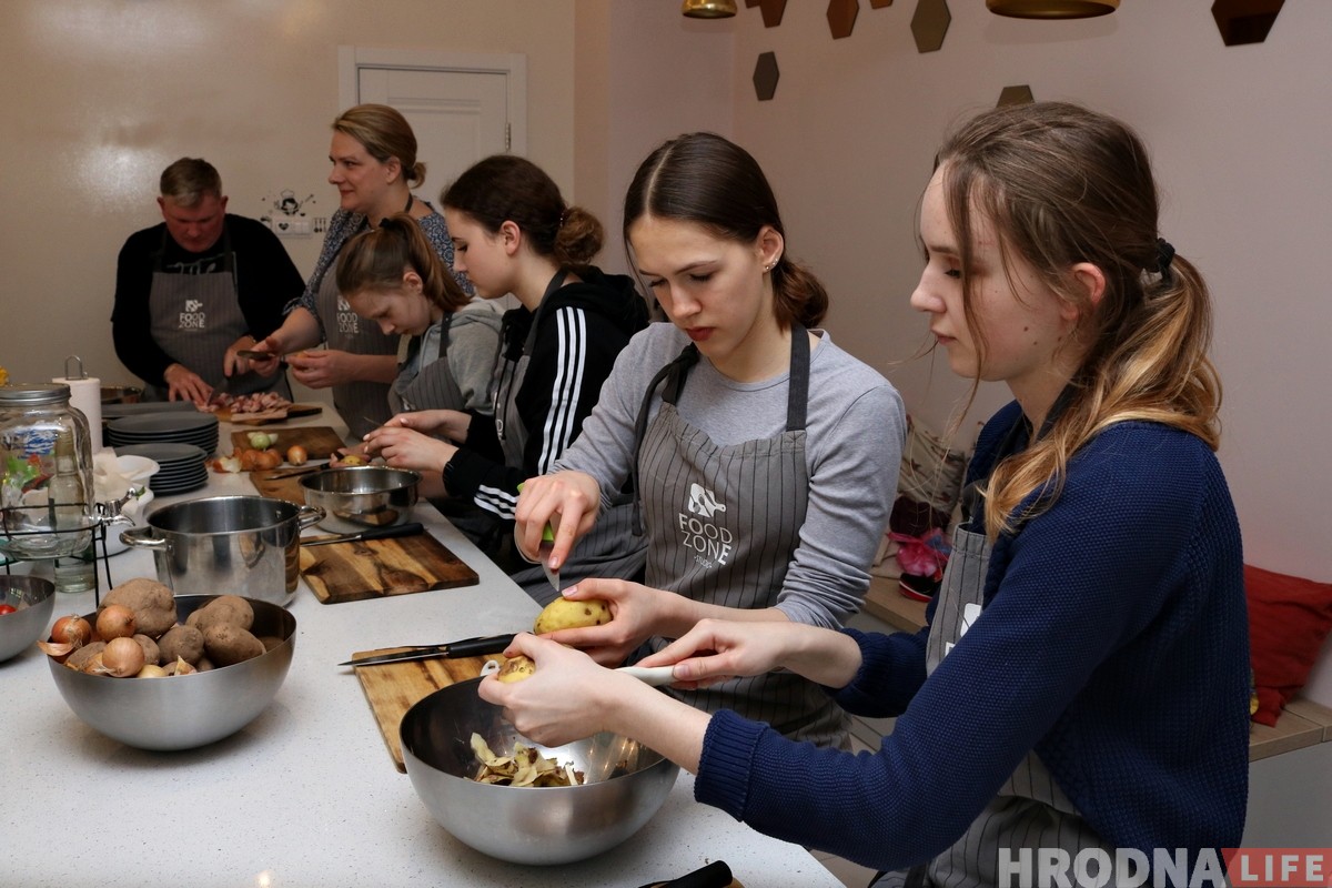 «Так понравилось, что вернулся с семьей». Поляков в Гродно привлекает гастротуризм «Так понравилось, что вернулся с семьей». Поляков в Гродно привлекает гастротуризм
