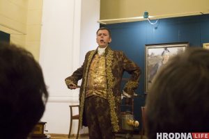 Лидский музей превратили в советскую квартиру — показывают, как лидчане отмечали Новый год в 60-е годы 