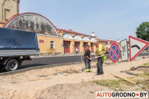 Улицу Большую Троицкую расширили и откроют уже на днях Улицу Большую Троицкую расширили и откроют уже на днях