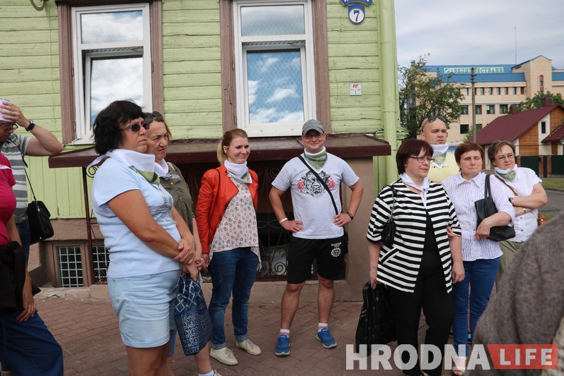 “Новый Свет я никогда не видел”. К прогулкам со вкусами и запахами присоединились незрячие участники “Новый Свет я никогда не видел”. К прогулкам со вкусами и запахами присоединились незрячие участники