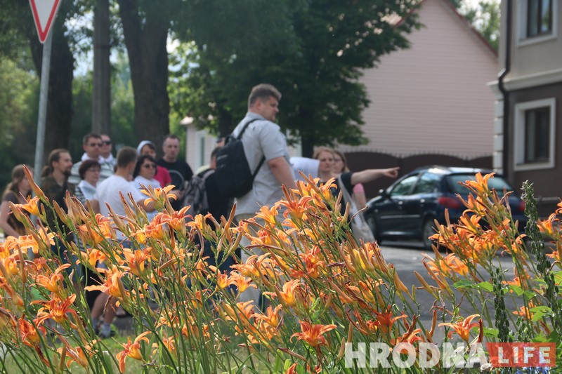 “Новый Свет я никогда не видел”. К прогулкам со вкусами и запахами присоединились незрячие участники “Новый Свет я никогда не видел”. К прогулкам со вкусами и запахами присоединились незрячие участники