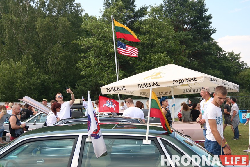 Ливень и рекордное количество участников. Юбилейный автофестиваль SunDay 2019 прошел под Гродно Ливень и рекордное количество участников. Юбилейный автофестиваль SunDay 2019 прошел под Гродно
