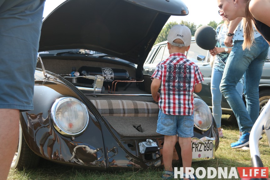 Ливень и рекордное количество участников. Юбилейный автофестиваль SunDay 2019 прошел под Гродно Ливень и рекордное количество участников. Юбилейный автофестиваль SunDay 2019 прошел под Гродно