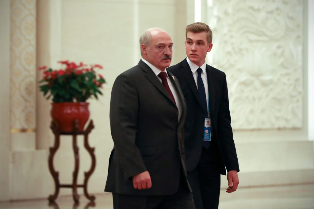 Лукашенко не доволен ЦТ. Впереди новая реформа образования?