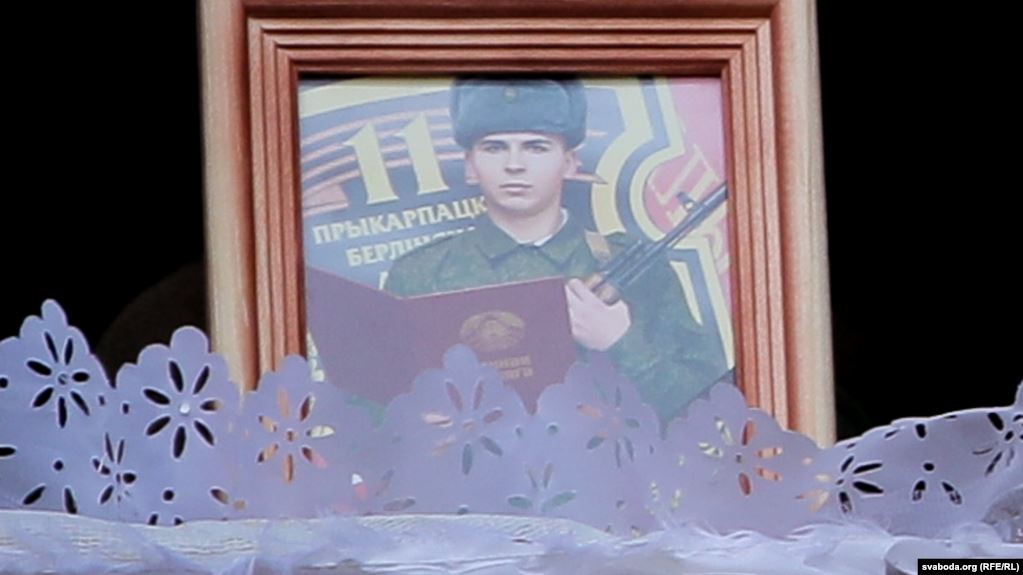 Доведение до самоубийства. Генпрокуратура заставила СК возбудить дело через год после смерти солдата в Слониме Доведение до самоубийства. Генпрокуратура заставила СК возбудить дело через год после смерти солдата в Слониме