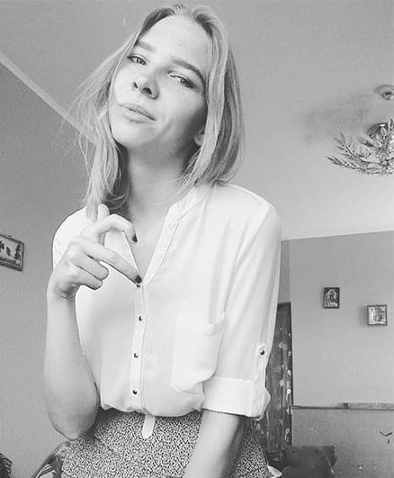 15-летнюю девочку, которая неделю пряталась в лесу со своим парнем, снова ищут 15-летнюю девочку, которая неделю пряталась в лесу со своим парнем, снова ищут