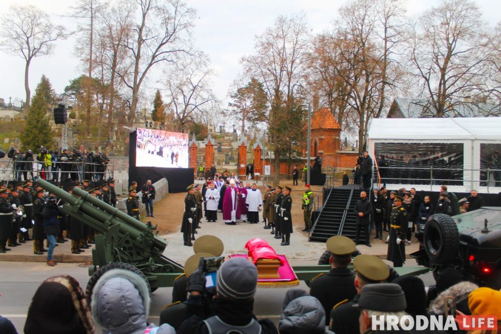 "Словно сам Калиновский шел по Вильнюсу". Гродненский священник рассказал, как это - идти рядом с повстанцами