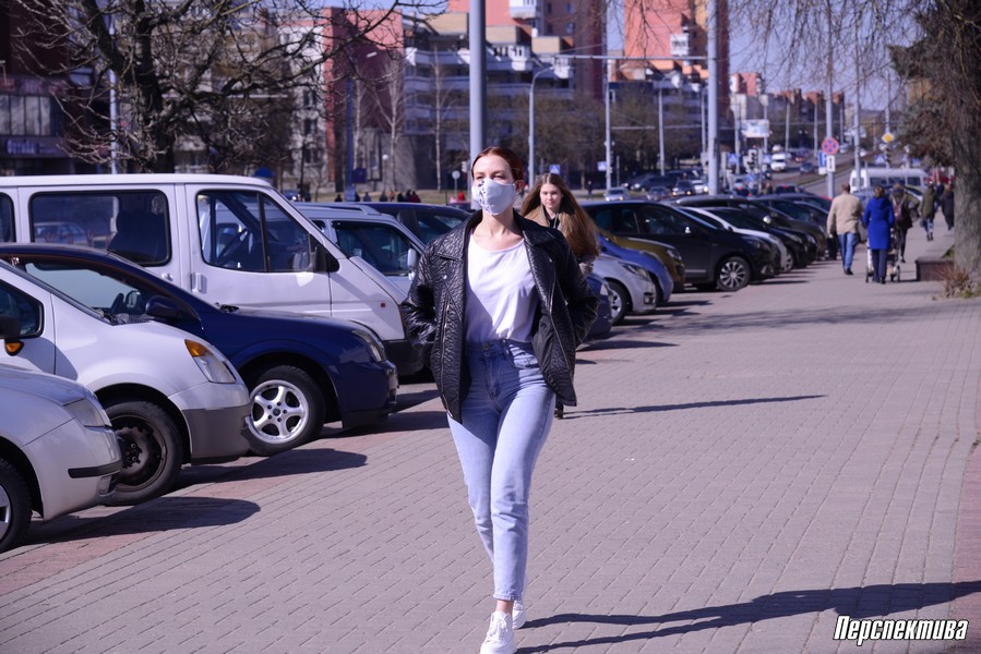 Коронавирус не пройдет: как гродненка создает дизайнерские маски Коронавирус не пройдет: как гродненка создает дизайнерские маски