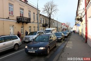 В центре Гродно пробки из-за аварии на Старом мосту и закрытия Большой Троицкой В центре Гродно пробки из-за аварии на Старом мосту и закрытия Большой Троицкой
