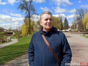 «Очень трудно было расставаться». Поросенок Фунтик и уличный музыкант закончили выступать в Гродно «Очень трудно было расставаться». Поросенок Фунтик и уличный музыкант закончили выступать в Гродно