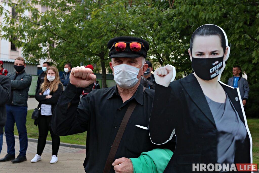 «Меньше 1000 подписей мы не собирали». Гродно стал первым городом, куда привезли Светлану Тихановскую