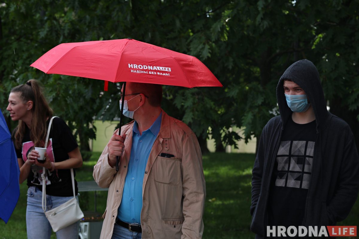Назіральнік пра збор подпісаў у Гродне: «Людзі праяўляюць неверагодную актыўнасць»