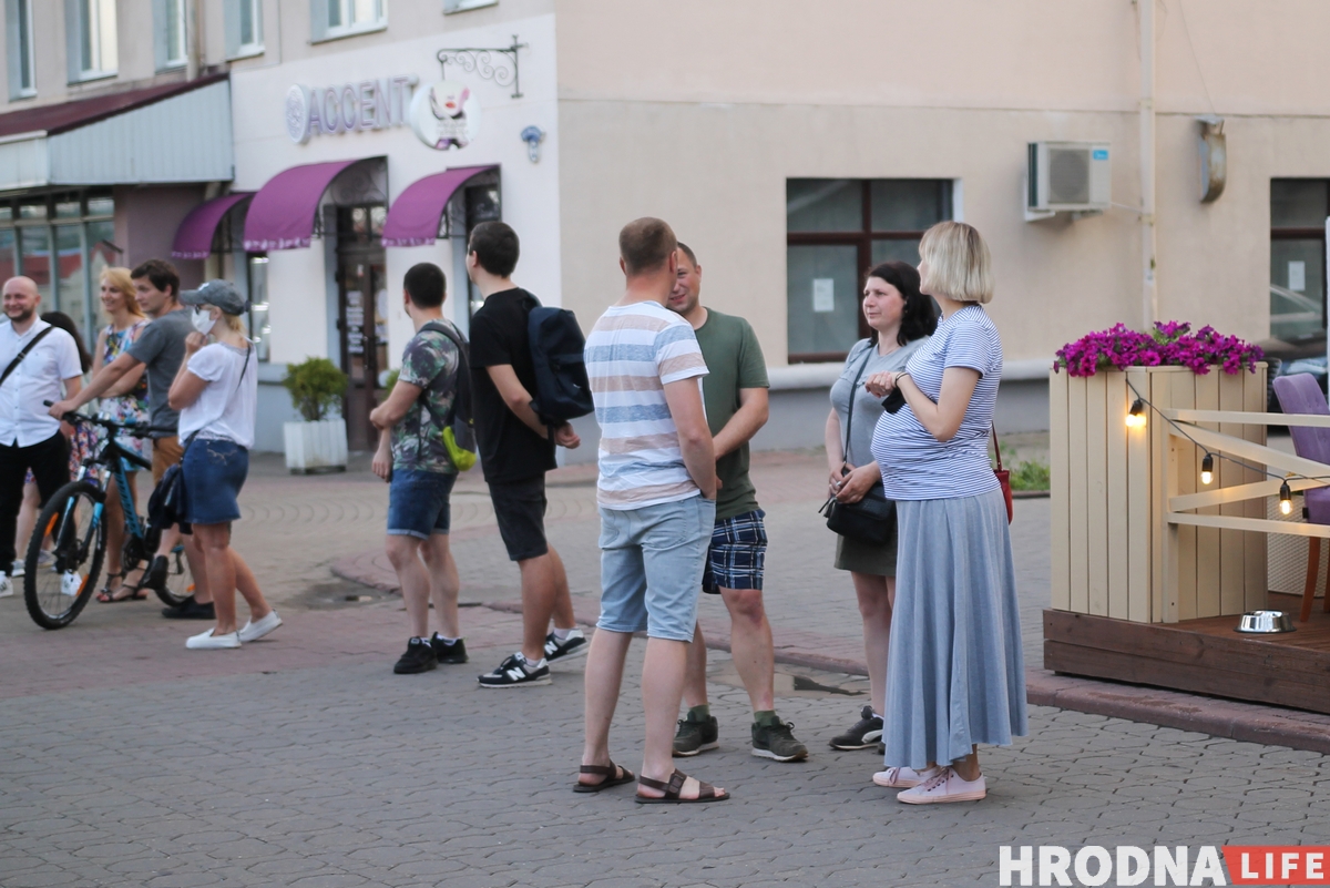 В Гродно прошла акция солидарности с задержанными