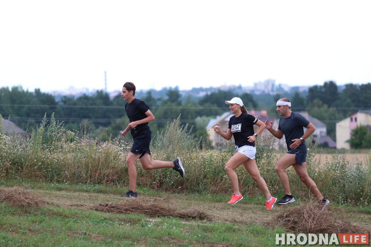 «Все соскучились по бегу». Гродненцы из клуба Run4Fun готовятся покорять "Олимп"
