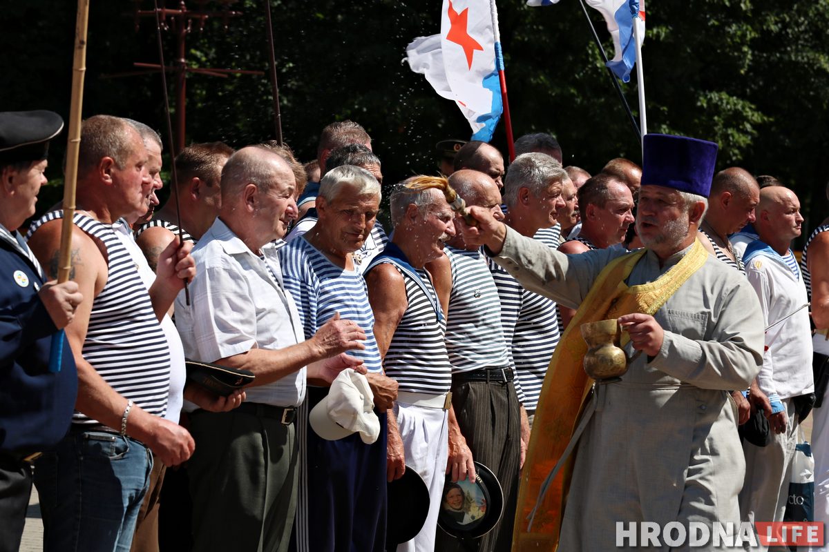«Если надо, мы выйдем». О чем говорили моряки в день ВМФ в Гродно