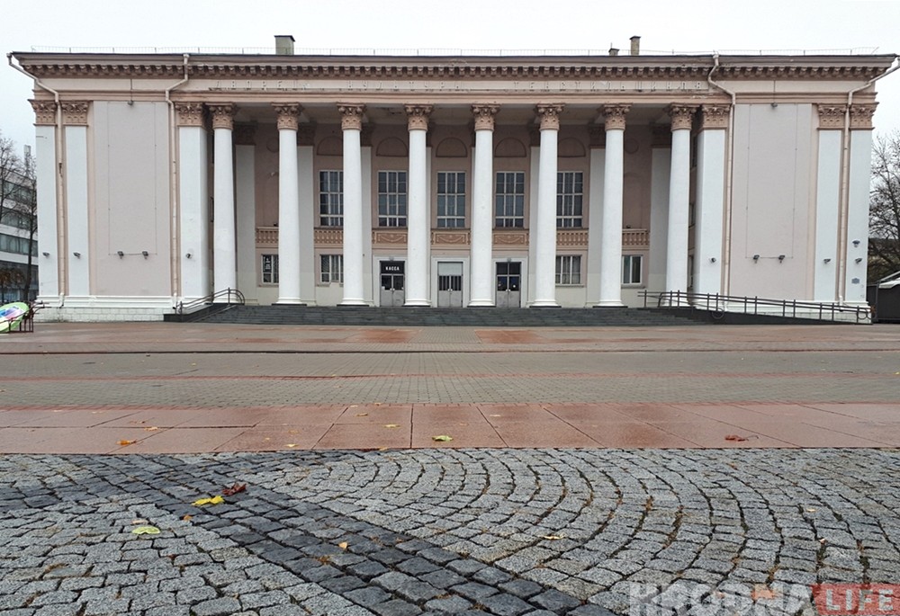 Мастакам у Гродне няма дзе паказваць працы - замест галерэй яны выстаўляюцца ў барах і кафэ