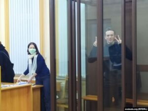 На курсах “Мова Нанова” в Волковыске задержали 35 человек, у некоторых сняли отпечатки пальцев На курсах “Мова Нанова” в Волковыске задержали 35 человек, у некоторых сняли отпечатки пальцев