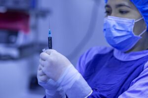 Начался рост заболеваний коронавирусом. Как подготовились медики и что советуют гродненцам