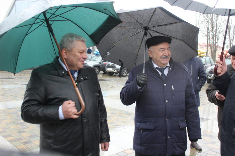 "Табачка" падарыла паліклінікам Гродна новыя пазадарожнікі. У сакавіку паліклінікі аб'яўлялі іх закупку