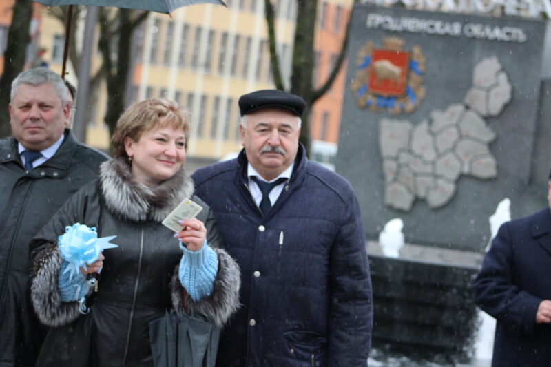 "Табачка" падарыла паліклінікам Гродна новыя пазадарожнікі. У сакавіку паліклінікі аб'яўлялі іх закупку