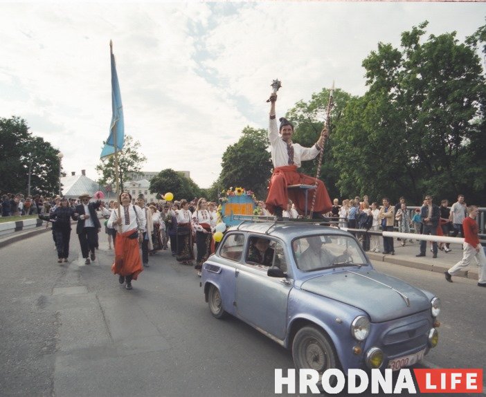история Фестиваля национальных культур в Гродно - 2004 год, старые фото Гродно