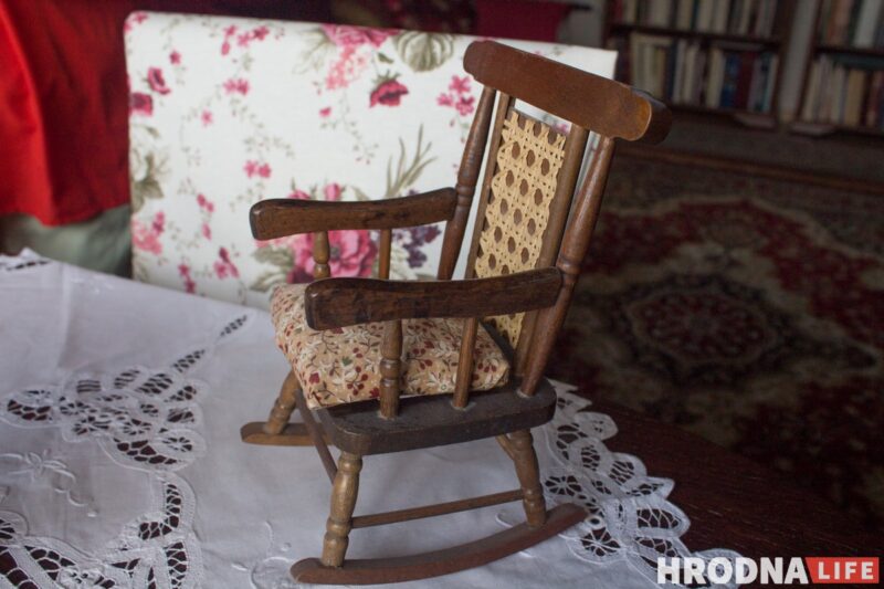 Шафа з запалкавага карабка, а раяль з Кітая. Гродзенка робіць лялечныя домікі, якія не адрозніць ад сапраўдных