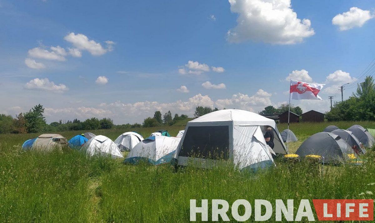 Пікет на польска-беларускай мяжы: пратэстоўцы заблакавалі дарогу, Латушка перадаў патрабаванні Саўміну