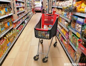 Капуста - на 137%, гречка - на 68%. Как изменились “замороженные” год назад цены на продукты: проверили в гродненском магазине цены в магазинах Гродно