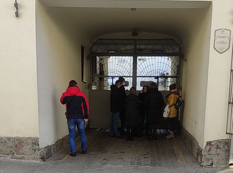 Віна выжылага і калектыўная адказнасць: чаму беларусы адчуваюць сорам за вайну ва Украіне і што з ім рабіць