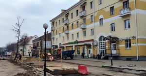 ЖКХ думает - заменять или усиливать мост на Фомичева ремонт улицы ожешко дорожные работы