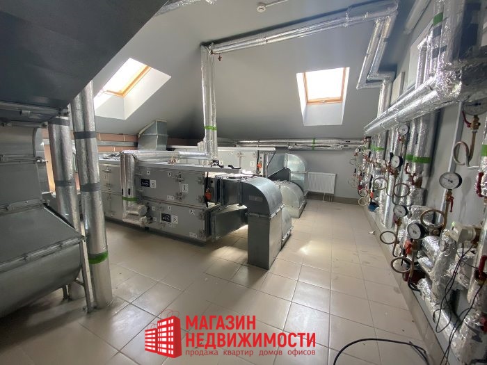 В центре Гродно освободилось еще одно место под общепит или офис. Оттуда уезжает фитнес-клуб