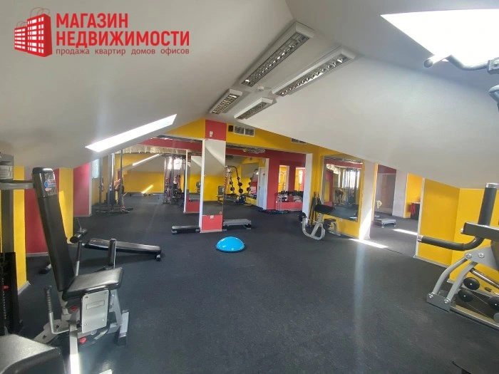 В центре Гродно освободилось еще одно место под общепит или офис. Оттуда уезжает фитнес-клуб