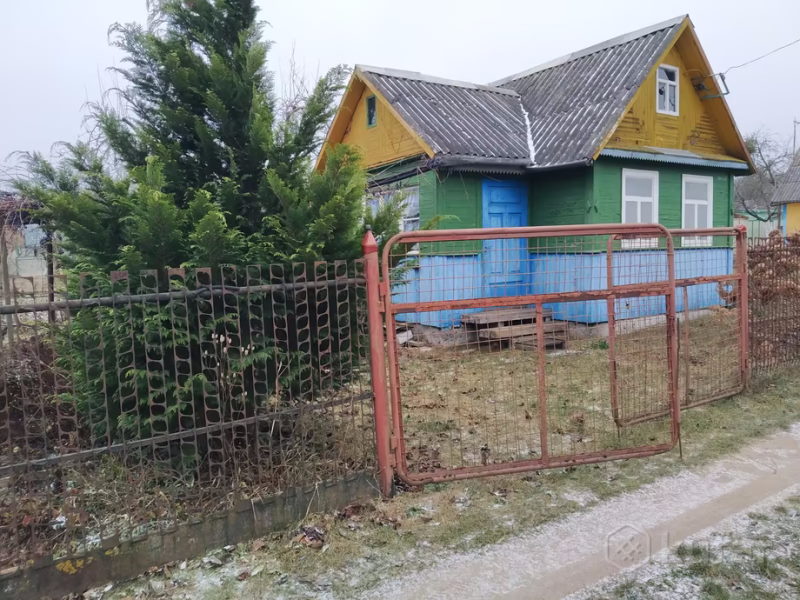 В ста метрах от Немана или недалеко от Юбилейного. Какие дачи под Гродно продаются до $ 10 000
