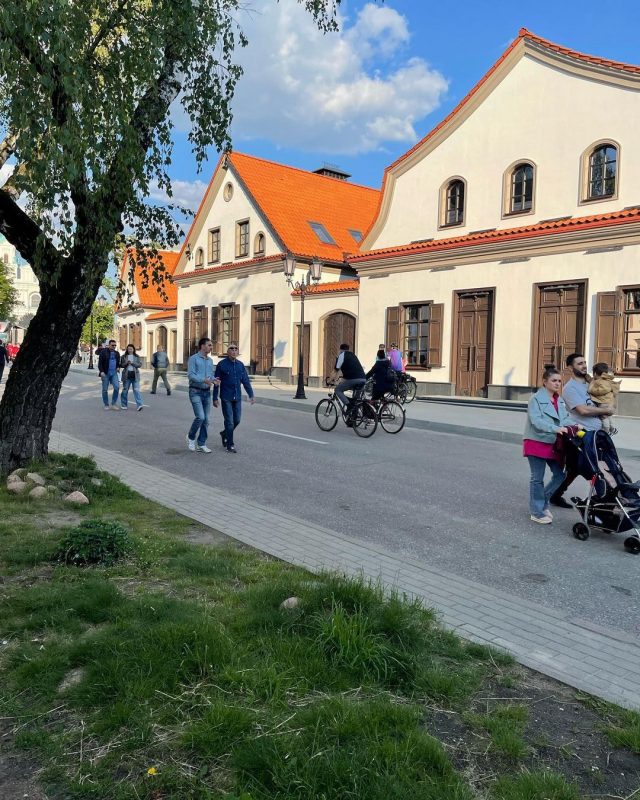 Локация кофейни "Крепкий Белый".