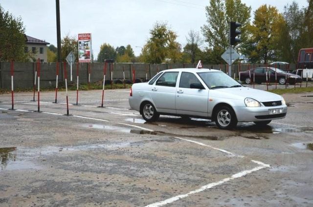 Бессрочная "теория" и перерыв в 10 дней. В Беларуси изменили порядок сдачи экзаменов на водительские права гаи экзамен обучение авто