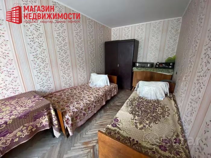 В соседней комнате - семья из трех человек и собака. Какие отдельные комнаты и за сколько можно купить в Гродно