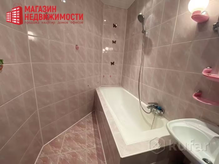 В соседней комнате - семья из трех человек и собака. Какие отдельные комнаты и за сколько можно купить в Гродно