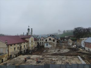 Гродненский музей хочет купить себе колоду карт Лапиных. Вот сколько они готовы заплатить Гродненский пивзавод во время реконструкции. Фото: Hrodna.life