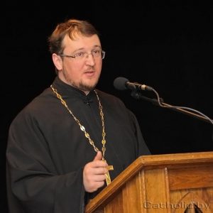Гродненского священника перевели в другой приход. Его обсуждали в провластных каналах Отец Георгий Рой
