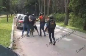 Гродненский "Неман" продолжают зачищать: задержали тренера и администраторку задержания в клубе Неман