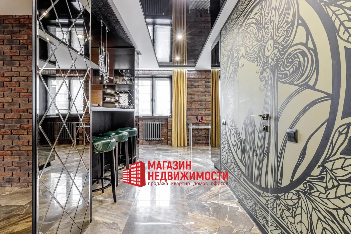 Прыхожая ў кватэры на Багдановіча