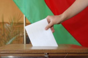 Выборы на Гродненщине: меньше половины кандидатов в депутаты опубликовали свои программы. Да и те похожи как две капли Выборы на Гродненщине: меньше половины кандидатов в депутаты опубликовали свои программы. Да и те похожи как две капли