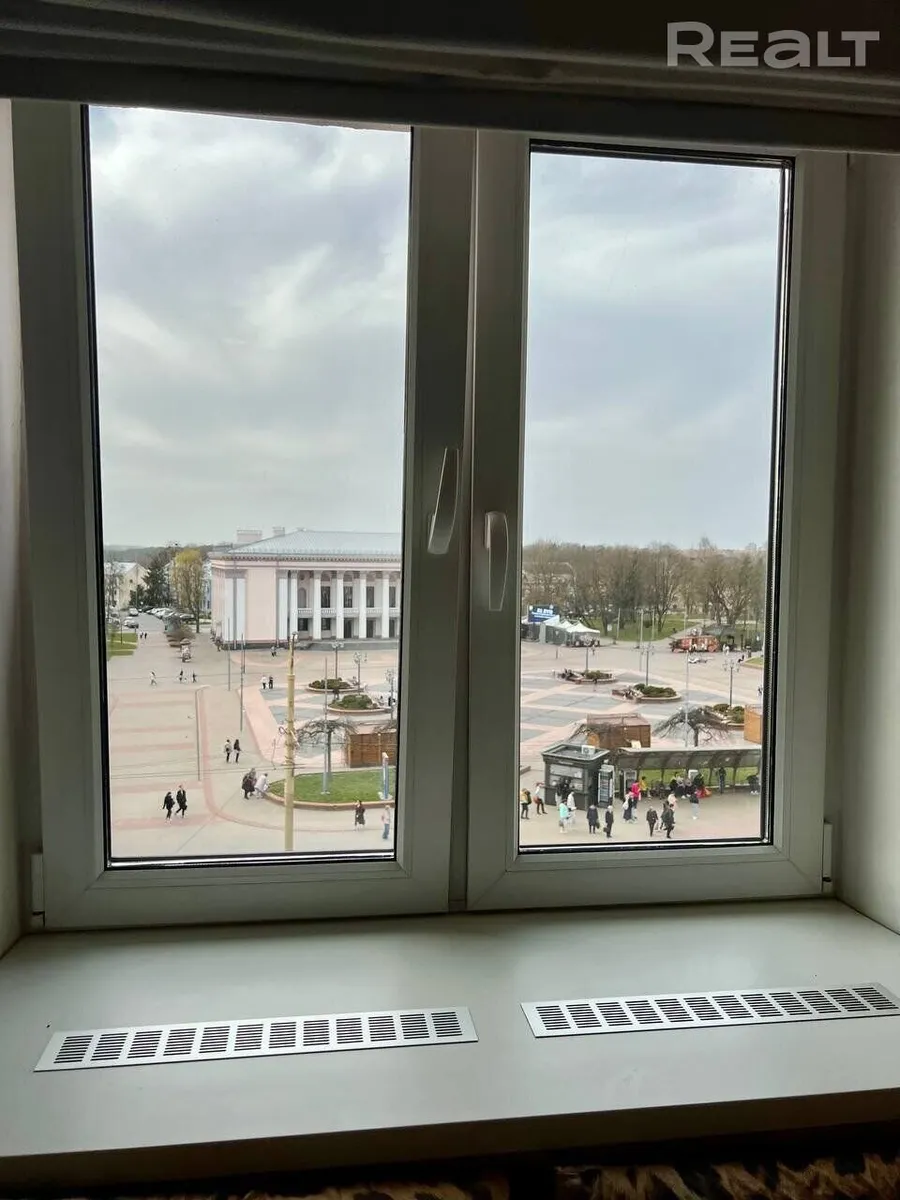 Вид из квартиры на Батория