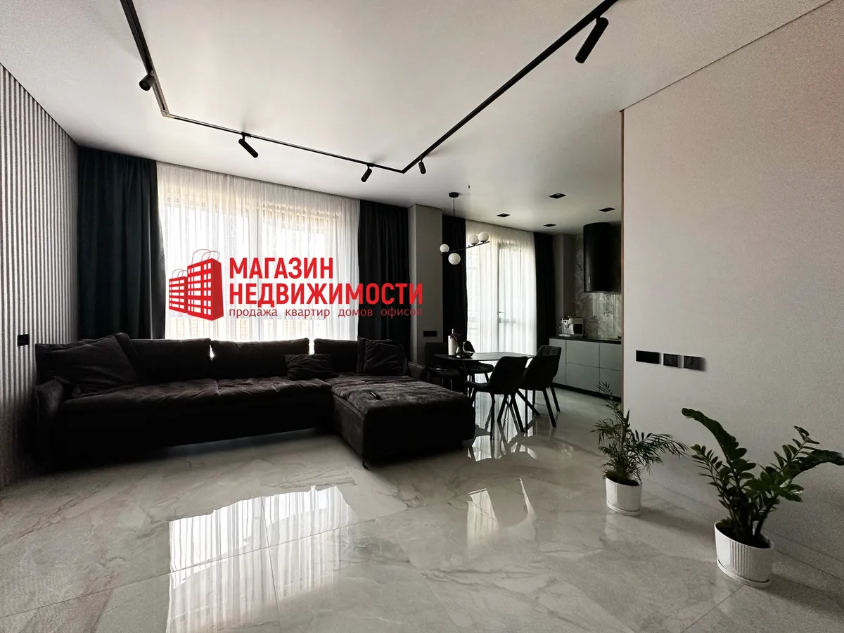 Квартира на Титова 14.