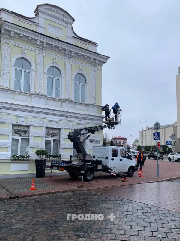 280 тысяч лампочек и звездное небо — как украсят Гродно к зимним праздникам