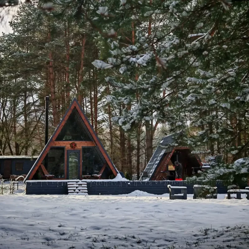Под Гродно продают готовый бизнес — глэмпинг в виде треугольного домика Под Гродно продают готовый бизнес — глэмпинг в виде треугольного домика