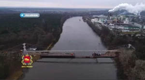 Через Неман натянули канаты - стала известна дата открытия самого длинного подвесного моста в Беларуси Реконструкция подвесного моста через Неман.