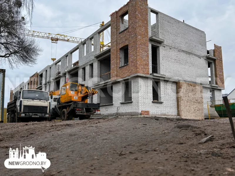 Строительство домов на месте исторических казарм на Щорса. Фото: Newgrodno.by